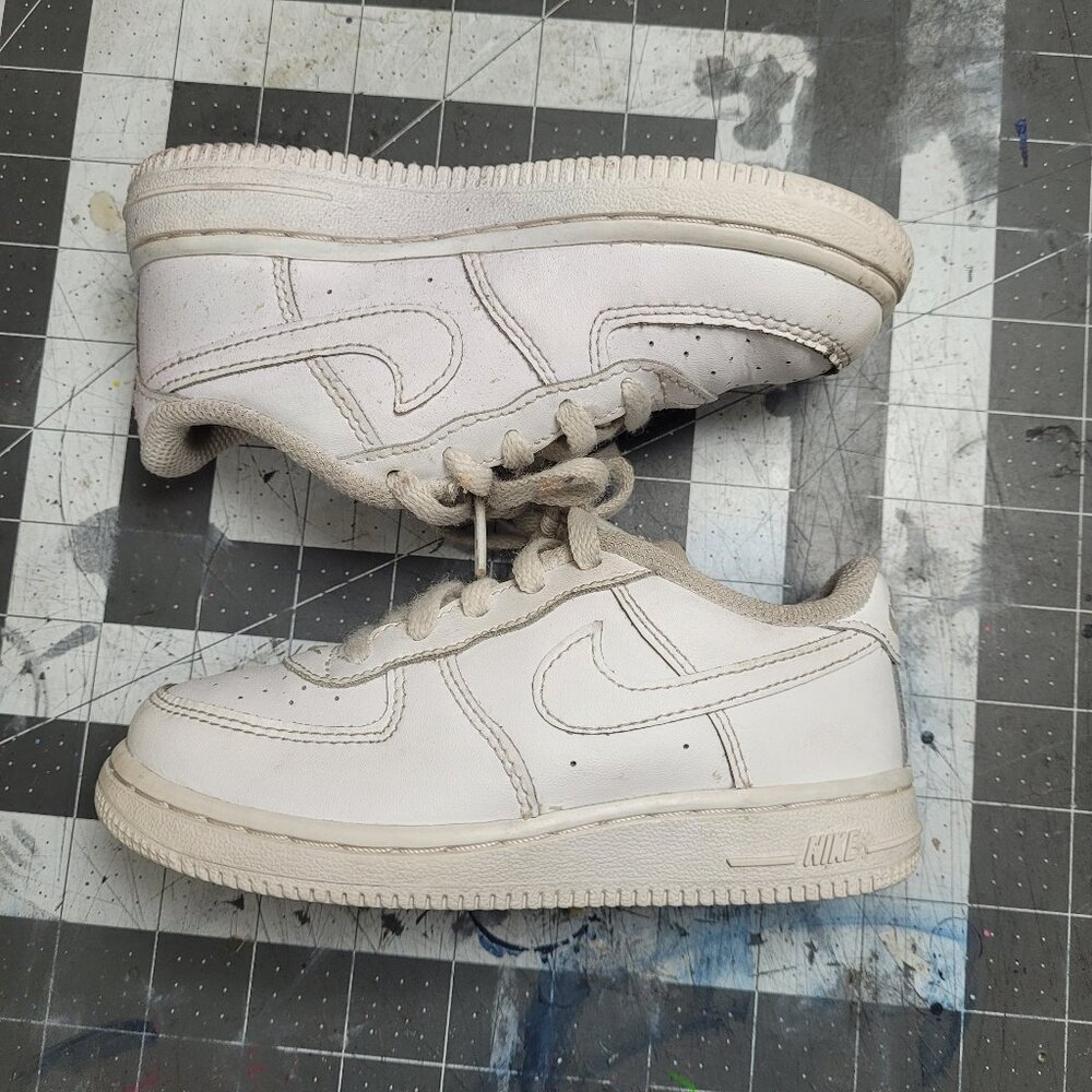 Nike Air Force 1 Low Kids Size 9c